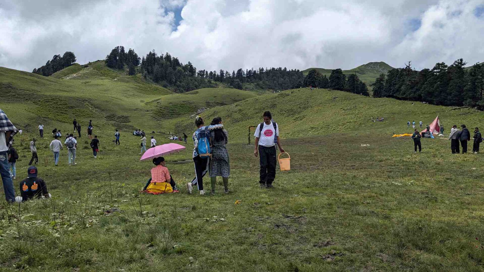 Dayara Bugyal Campsite